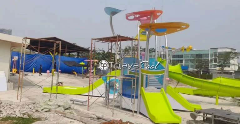 Tanda Tangan Kontrak Pembuatan Kolam Renang