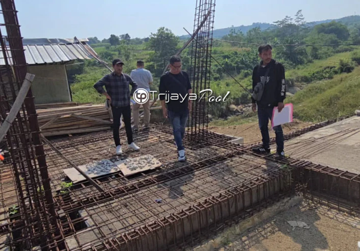 4 Tantangan Membangun Kolam Renang Komersial dan Tipsnya agar Aman! Membangun Kolam Renang Komersial